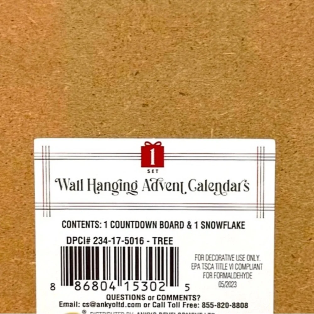 NWT Target Bullseye Playground Magnetic Advent Christmas Countdown Wood Sign